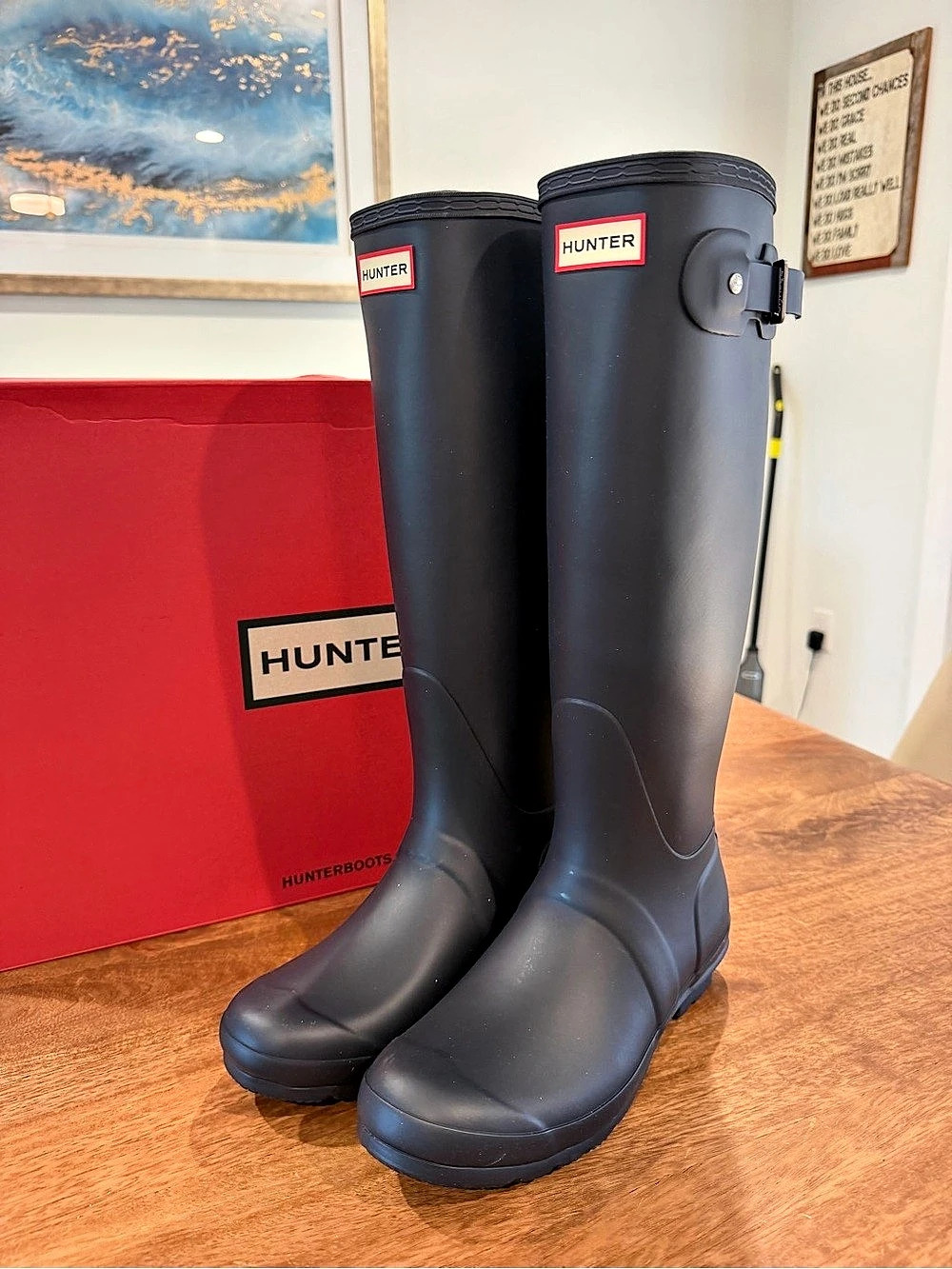 Hunter Original Tall Rain Boots in Navy- Size 8W/6.5M BNIB